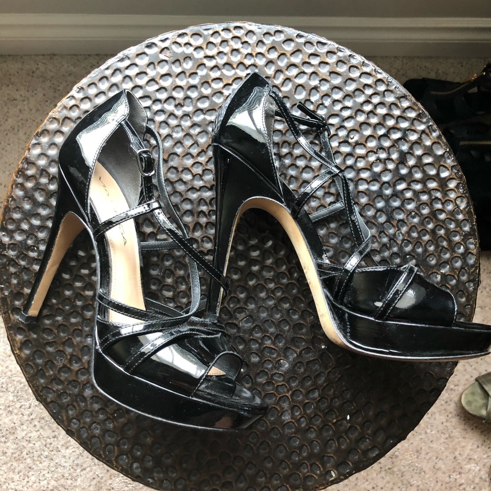Via Spiga black strappy heels size 6